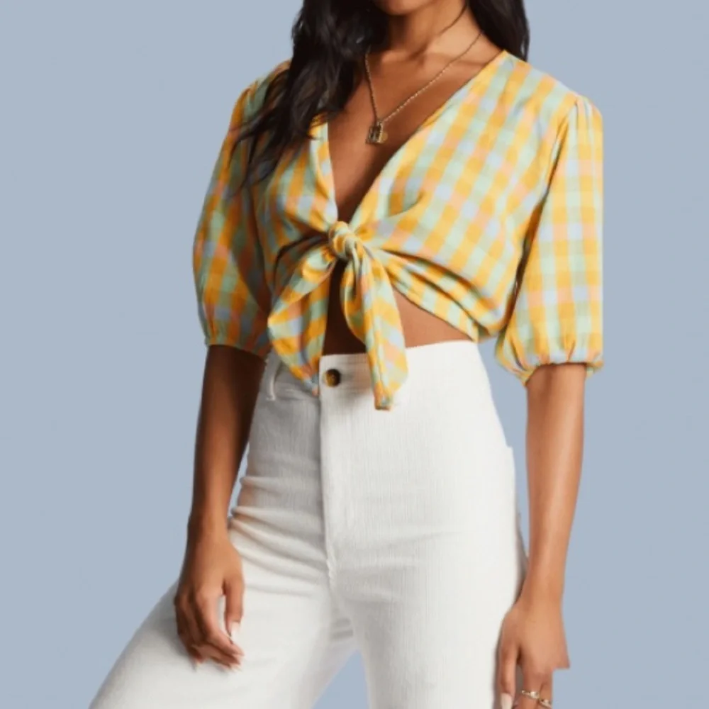 NWT BILLABONG AS YOU WISH
Colorful Gingham Cotton Blend Crop Tie Top - Picture 5 of 8